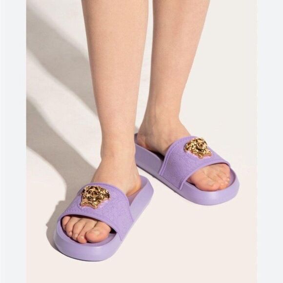 VERSACE Medusa Slide Sandals in Purple, Size EU36 New in Box - Picture 3 of 12